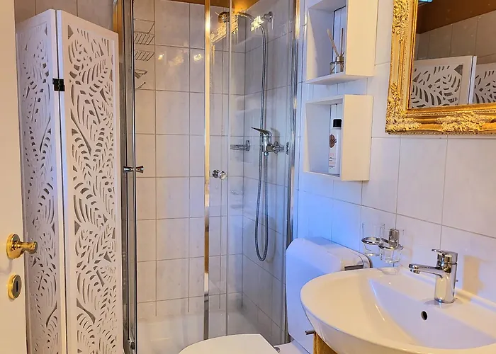 Traumhaftes In Nur 200m Vom Maggiore Entfernt *